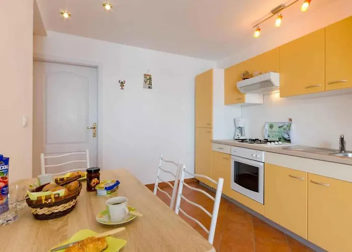 In 39221 Διαμέρισμα