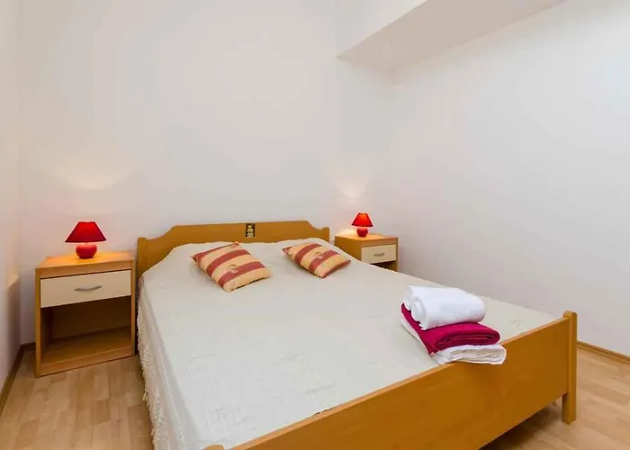 In 39221 Lejlighed Selce